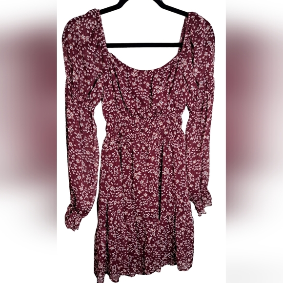 Burgundy Floral Pattern Dress - Picture 7 of 12